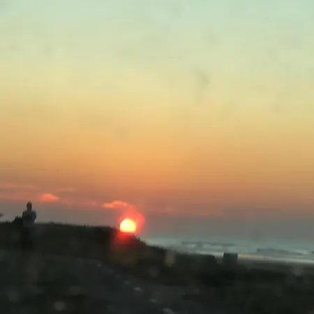 Kitnet até 3 pessoas Peruíbe localização próx comércios 1,5km praia-2